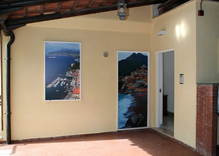 Marina Grande & Апартаменти *