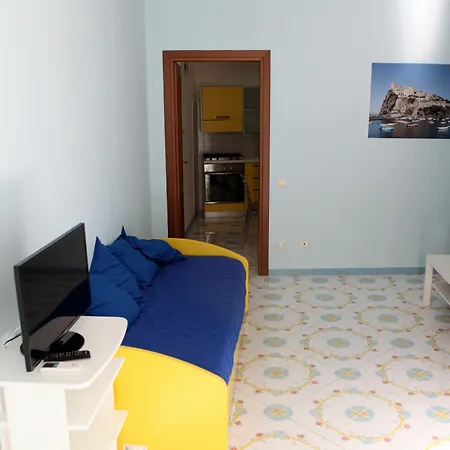 Marina Grande & شقة *