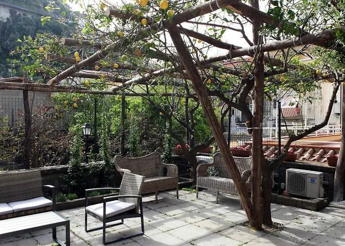 Apartamento Marina Grande & *